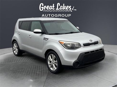 Used 2015 Kia Soul + image 7