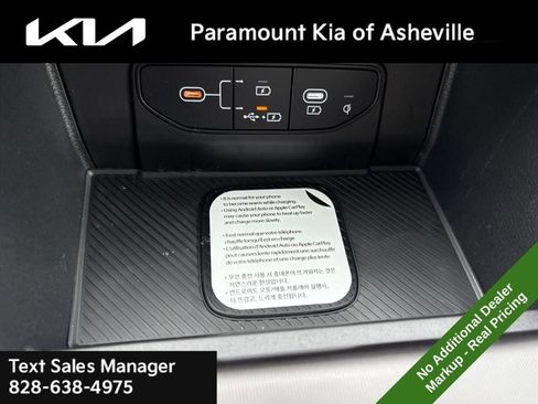 New 2026 Kia Sportage EX FWD image 16