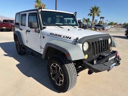 Used 2012 Jeep Wrangler Unlimited Rubicon w/ Connectivity Group AWD/4WD image 2