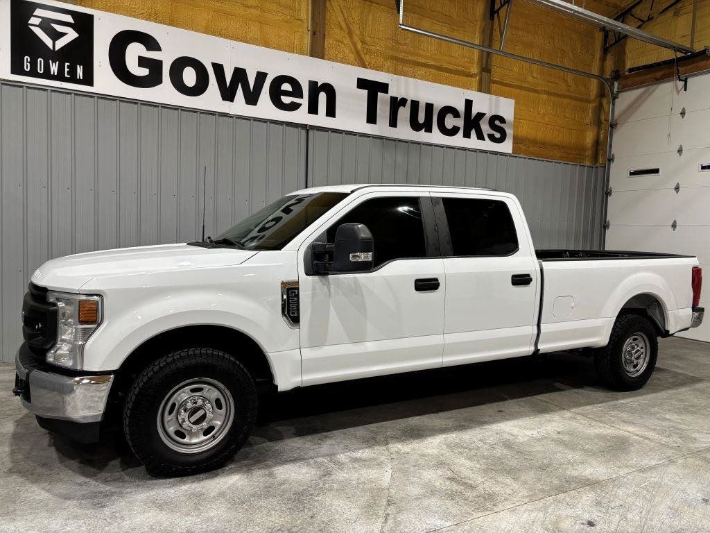 Used 2022 Ford F250 XL w/ Power Equipment Group RWD image 4