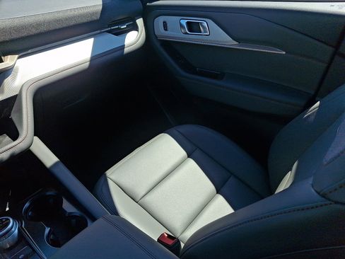 New 2026 Ford Explorer Active image 39