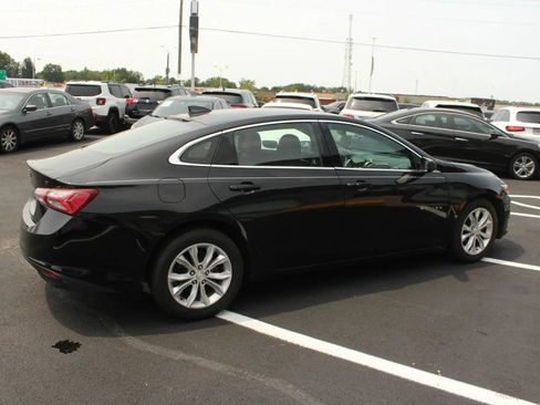 Used 2019 Chevrolet Malibu LT FWD image 6