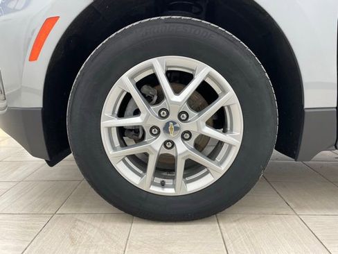 Used 2024 Chevrolet Equinox LS w/ LS Convenience Package image 7