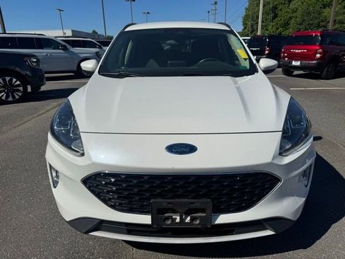 Used 2020 Ford Escape SEL FWD image 2