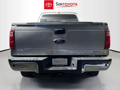 Used 2016 Ford F250 XLT w/ XLT Value Package AWD/4WD image 6