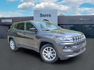 Used 2023 Jeep Compass Latitude AWD/4WD video 1