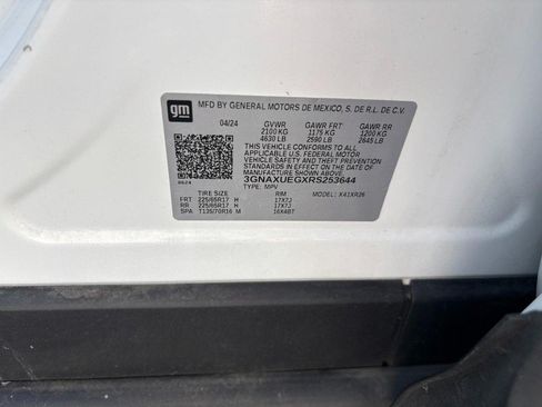 Used 2024 Chevrolet Equinox LT AWD/4WD image 23