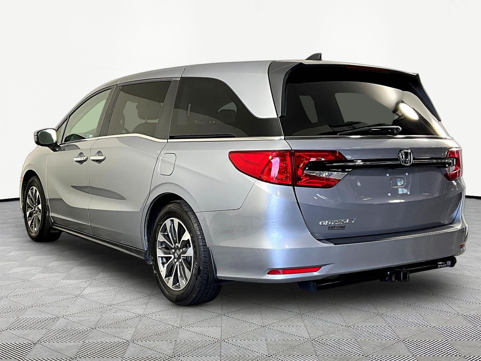 Used 2023 Honda Odyssey EX-L image 4