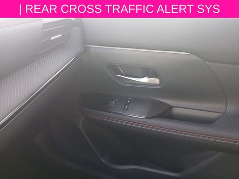 Certified 2025 Nissan Kicks SR w/ Illumination Package image 15