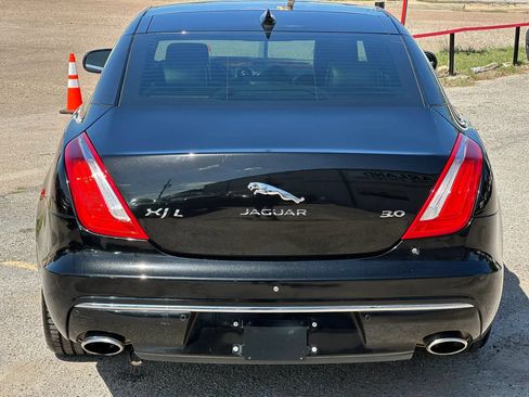 Used 2016 Jaguar XJ L Portfolio RWD image 5