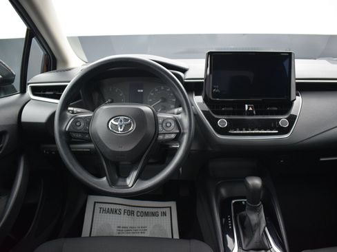 Used 2024 Toyota Corolla LE FWD image 14
