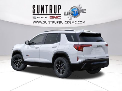 New 2026 GMC Terrain AT4 w/ LPO, Black Badging Package AWD/4WD image 4