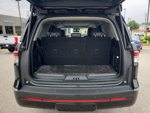 Used 2024 Lincoln Navigator Black Label AWD/4WD image 16