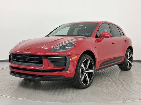 New 2026 Porsche Macan image 1