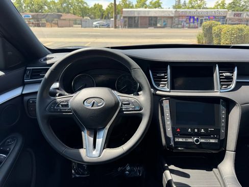 Used 2021 INFINITI QX50 Luxe w/ Appearance Package image 21