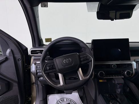 Certified 2025 Toyota Tacoma TRD Off-Road w/ TRD Off Road Premium Package AWD/4WD image 20