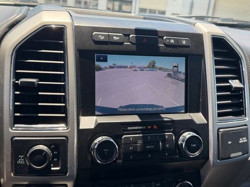 Used 2020 Ford F150 Lariat AWD/4WD image 24