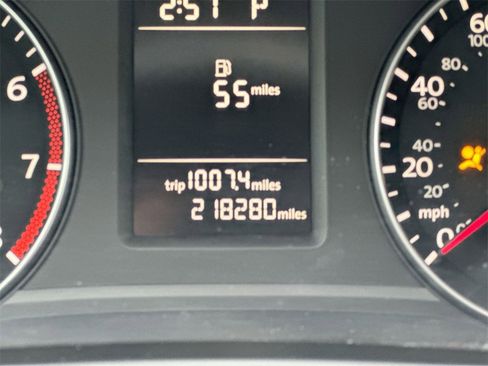 Used 2014 Volkswagen Passat 1.8T Wolfsburg Edition image 12