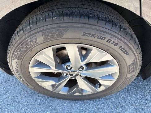 Used 2024 Kia Sportage SX FWD image 13