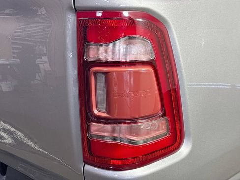 Used 2019 RAM 1500 Big Horn RWD image 31