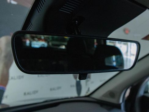 Used 2024 Kia Sportage LX image 12