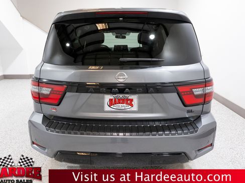 Used 2023 Nissan Armada SL w/ Midnight Edition Package image 4