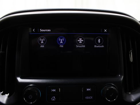 Used 2019 Chevrolet Colorado Z71 image 16