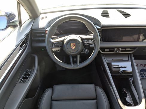 Certified 2024 Porsche Macan 4 Electric image 20