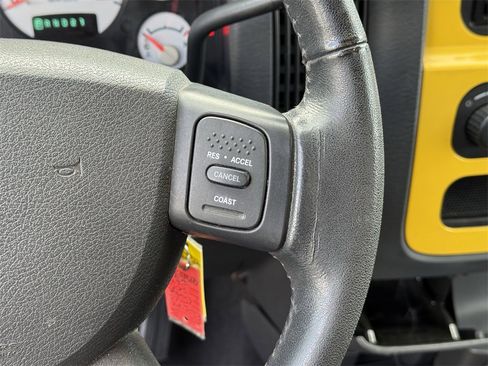 Used 2004 Dodge Ram 1500 Truck SLT w/ Sport Appearance Group image 21