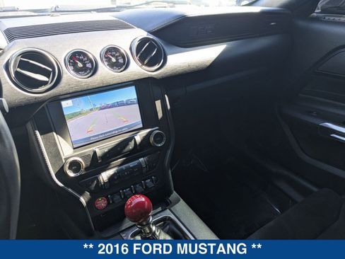 Used 2016 Ford Mustang Shelby GT350 image 25