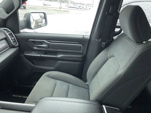Used 2019 RAM 1500 Big Horn image 22
