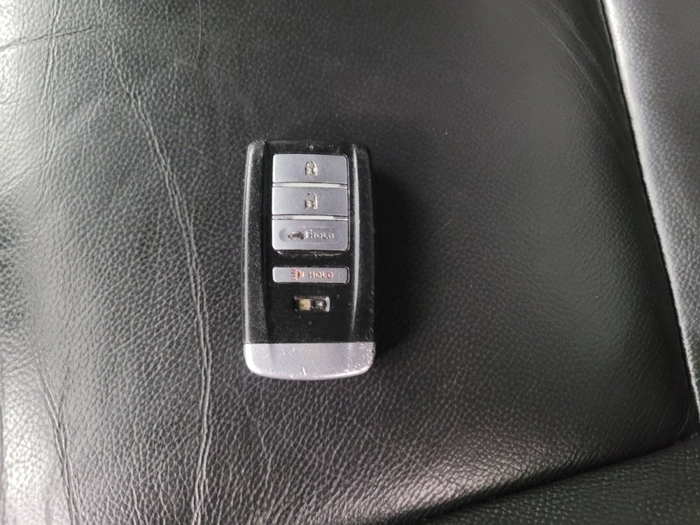 Used 2020 Acura MDX SH-AWD image 32