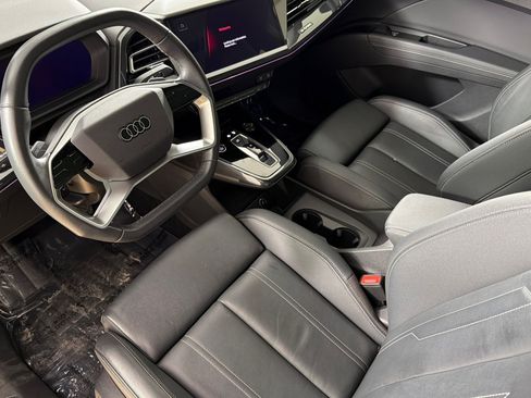 Certified 2023 Audi Q4 e-tron Prestige w/ Black Optic Package AWD/4WD image 9