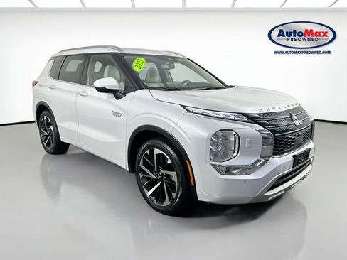 Used 2023 Mitsubishi Outlander SEL AWD/4WD image 1