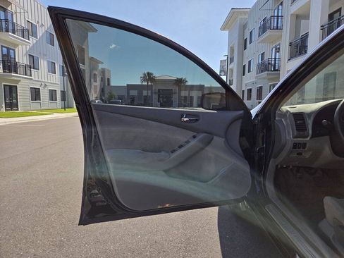 Used 2012 Nissan Altima 2.5 S FWD image 33