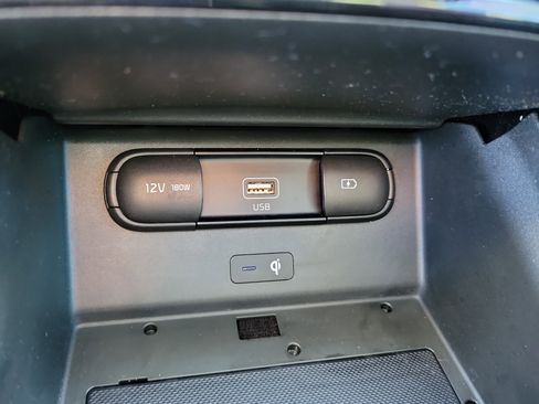 Used 2020 Kia Telluride SX w/ SX Prestige Package image 30