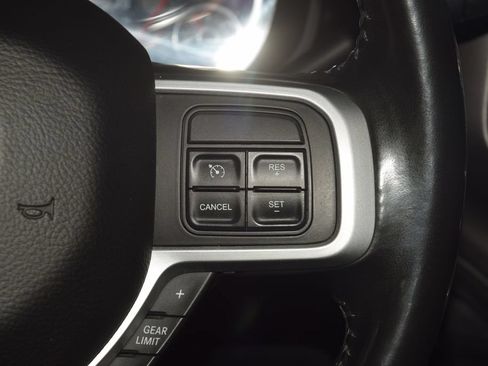 Used 2020 RAM 2500 Big Horn w/ Level 2 Equipment Group AWD/4WD image 39
