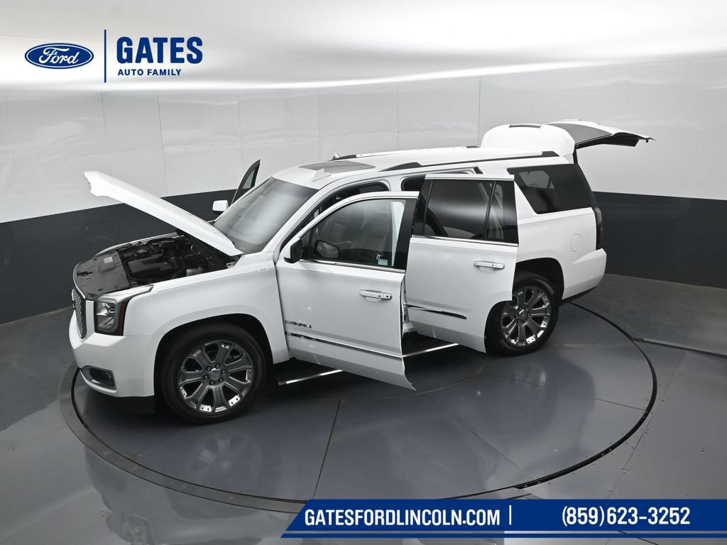 Used 2017 GMC Yukon Denali w/ Open Road Package AWD/4WD image 56