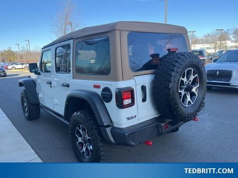 Used 2022 Jeep Wrangler Unlimited Rubicon w/ Cold Weather Group image 6