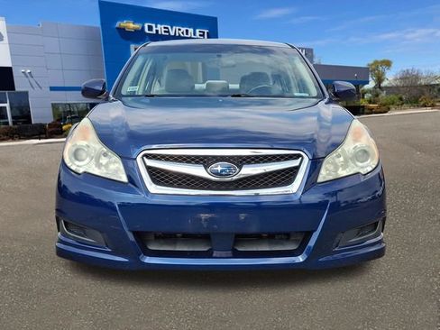 Used 2010 Subaru Legacy 2.5i Premium AWD/4WD image 22