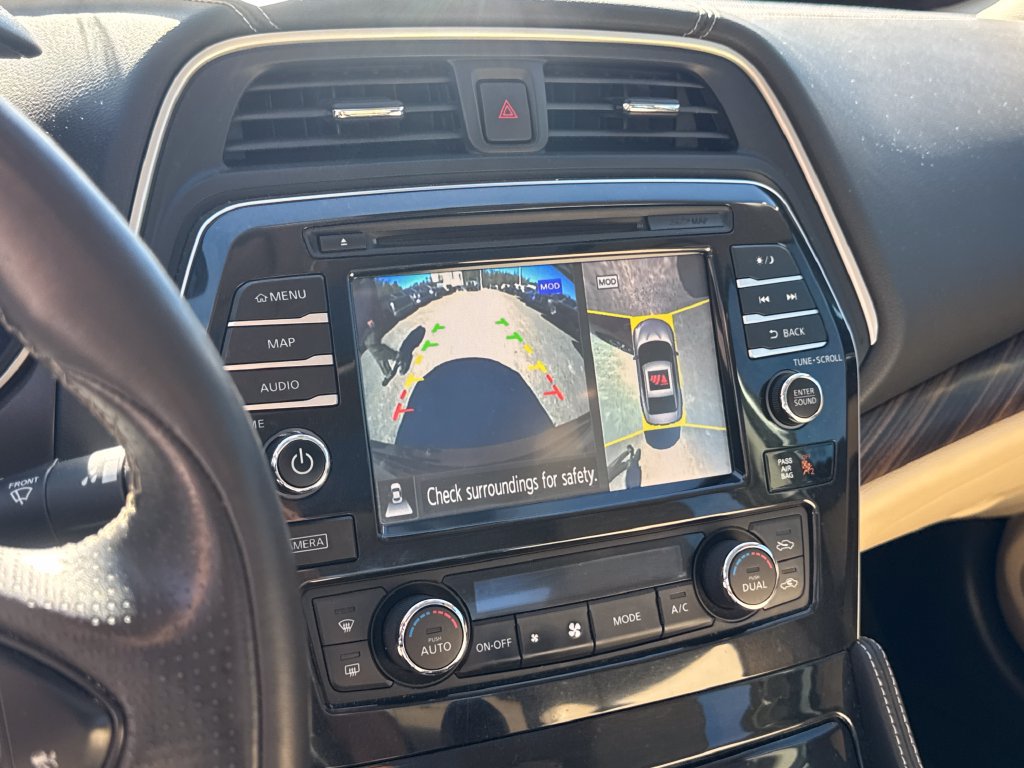 Used 2016 Nissan Maxima Platinum FWD image 21