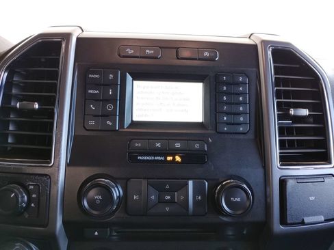 Used 2018 Ford F150 XLT w/ Equipment Group 301A Mid AWD/4WD image 31