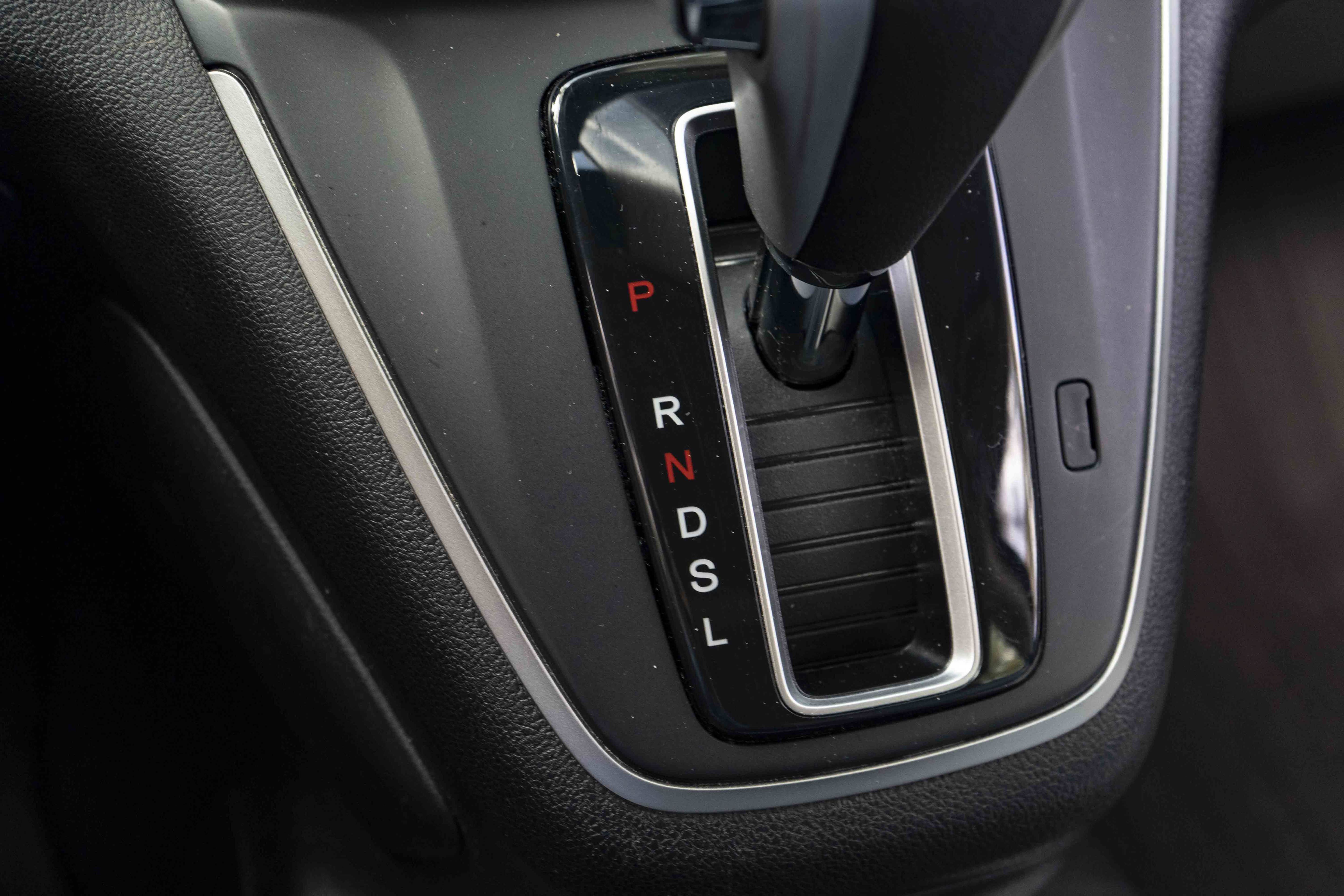 Used 2015 Honda CR-V Touring image 28
