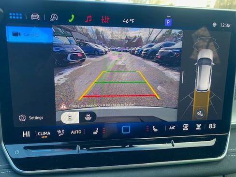 New 2026 Volkswagen Tiguan SE R-Line image 10