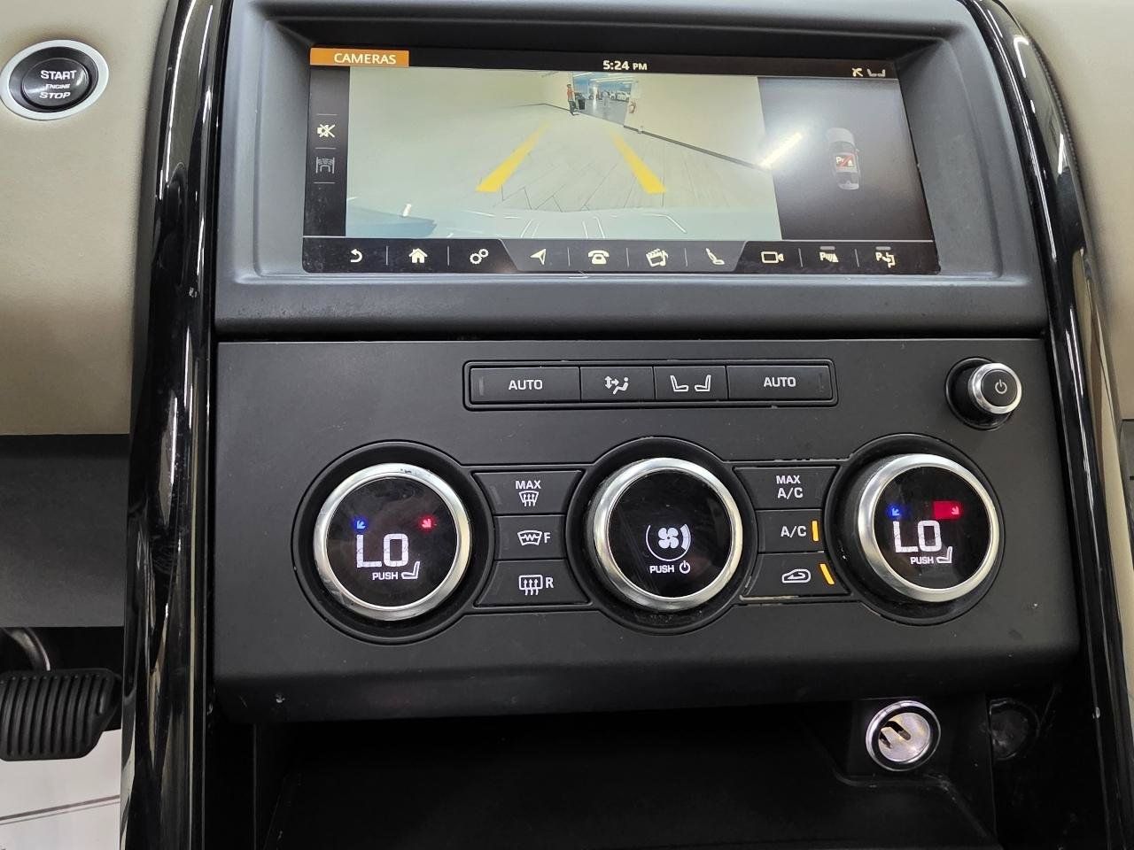 Used 2019 Land Rover Discovery SE AWD/4WD image 36
