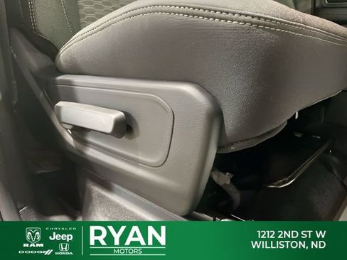 New 2026 RAM 1500 Big Horn AWD/4WD image 48