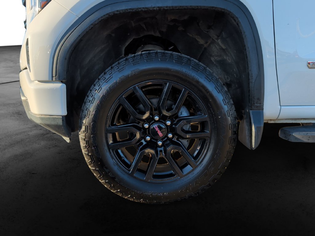 Used 2024 GMC Sierra 1500 Elevation w/ X31 Off-Road Package AWD/4WD image 9