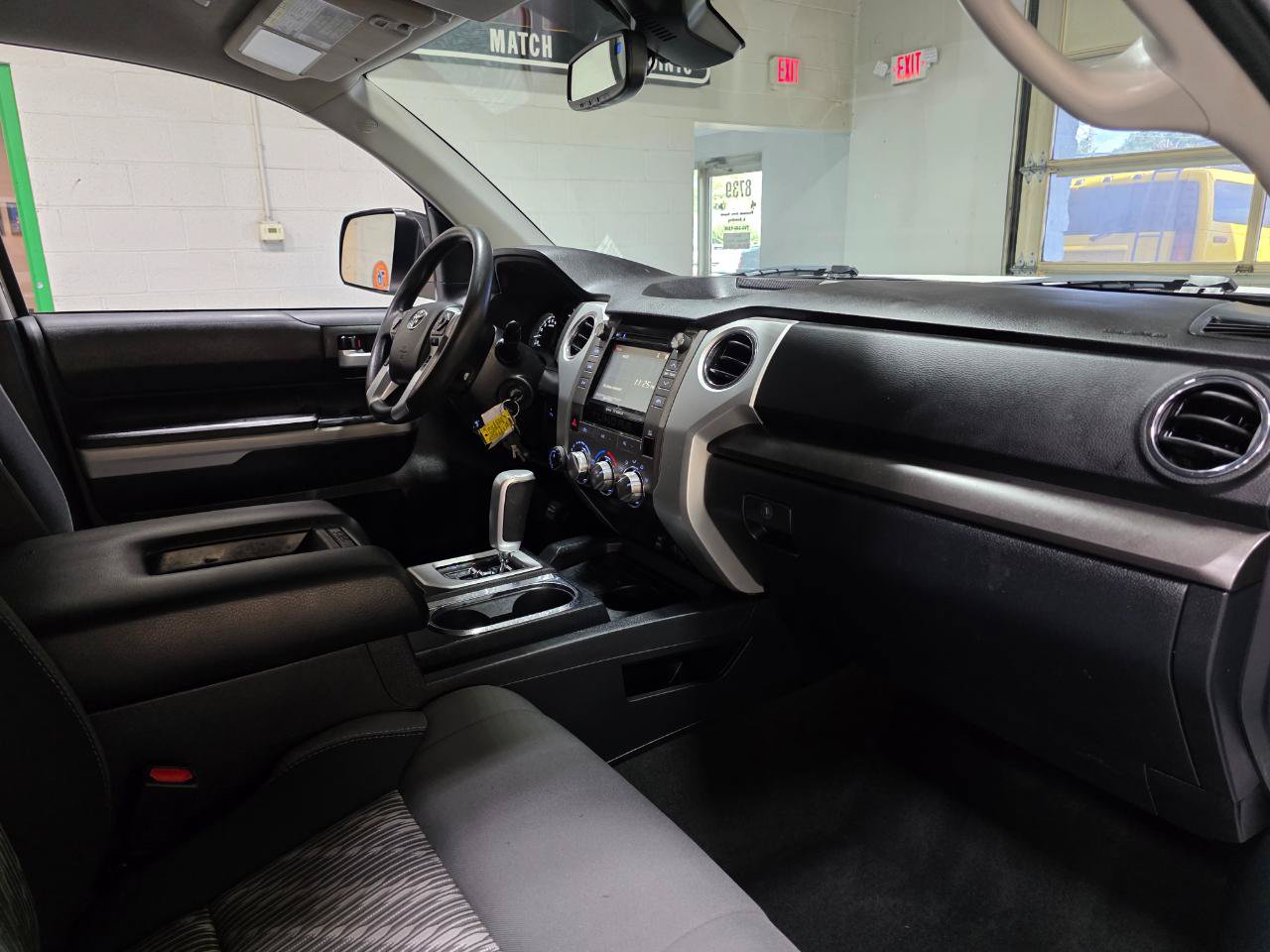 Used 2019 Toyota Tundra SR5 w/ TRD Off Road Package AWD/4WD image 25