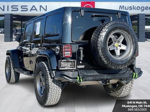 Used 2015 Jeep Wrangler Unlimited Sahara w/ Max Tow Package image 4
