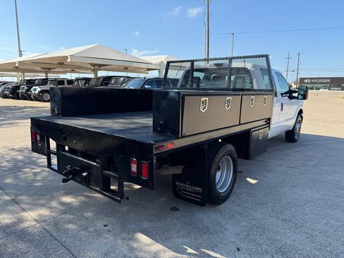 Used 2016 Ford F350 XL w/ Power Equipment Group image 7